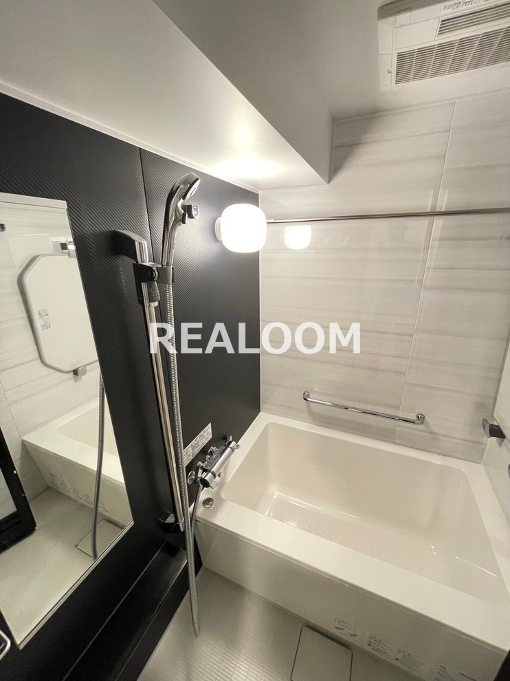 バス・シャワールーム　新宿御苑前　新宿三丁目　1K