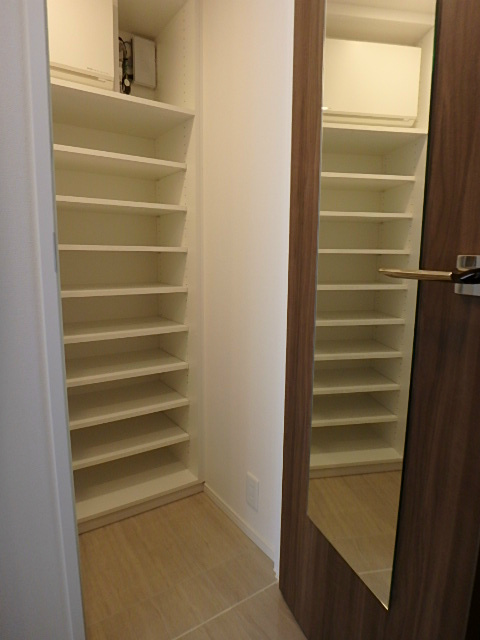 玄関　同仕様参考写真