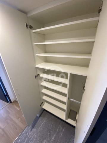 収納　アーバネックス新町II　シューズボックス