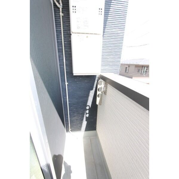 バルコニー　※同タイプの写真です。