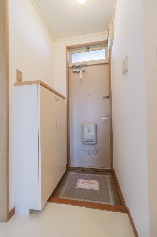 玄関　図面と現状に相違がある場合には現状を優先