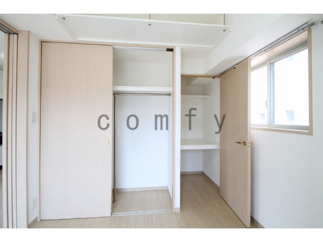 収納　クローゼット