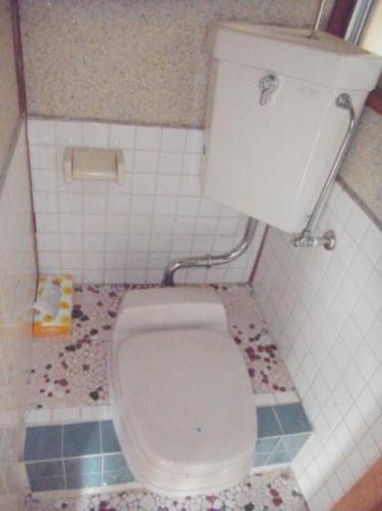 トイレ　※別部屋の写真です