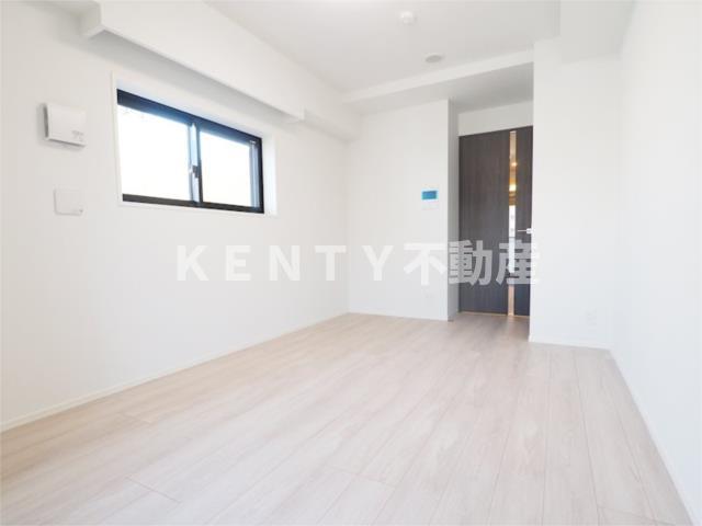 その他部屋・スペース　落ち着いて過ごせるお部屋なので、寝室にいかがでしょうか