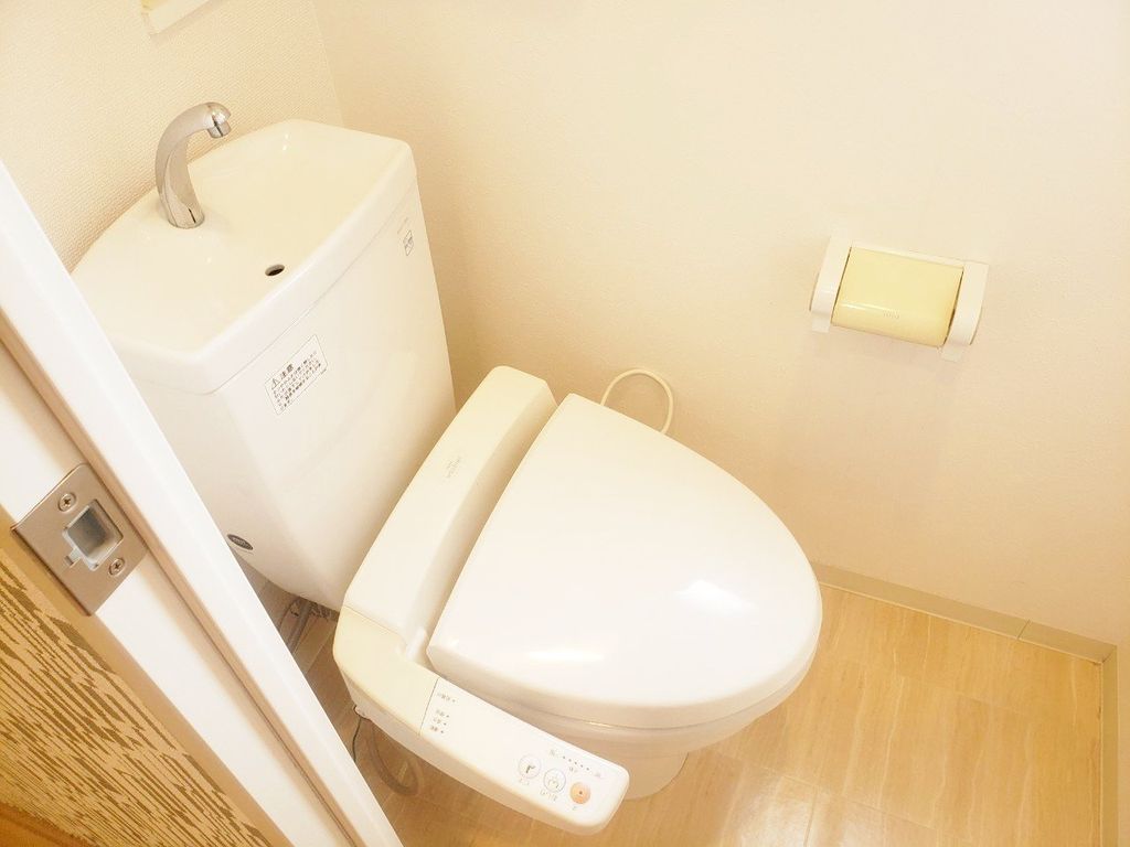 トイレ　トイレ