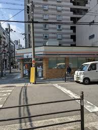コンビニ　セブンイレブン大阪大手通1丁目店（コンビニ）まで200m