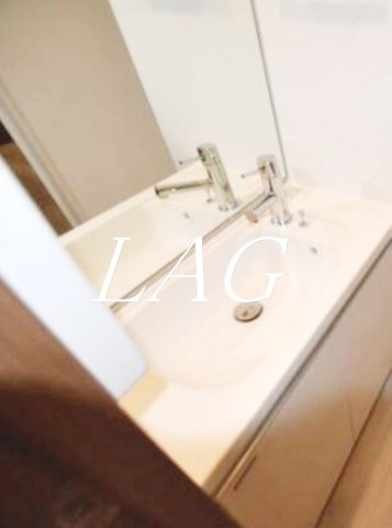 洗面設備　洗面台です。