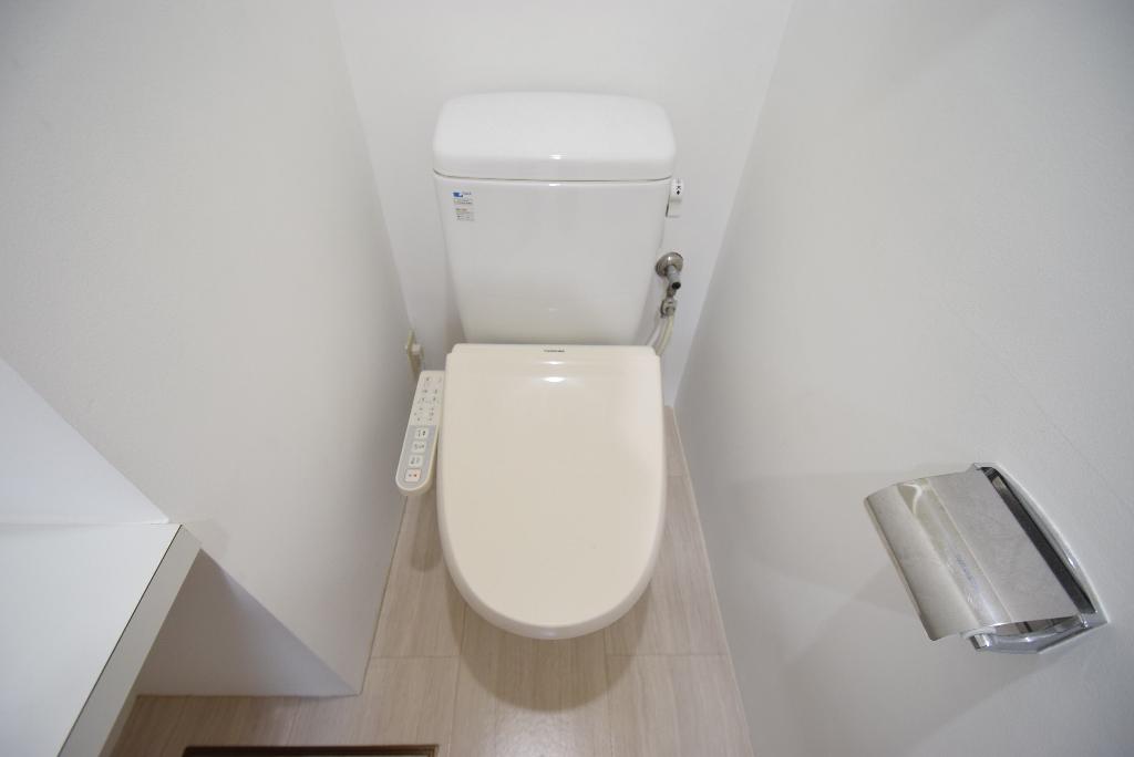 トイレ　シャワー付トイレ