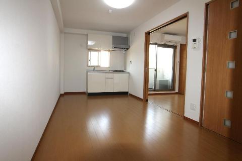 居室・リビング　リビング