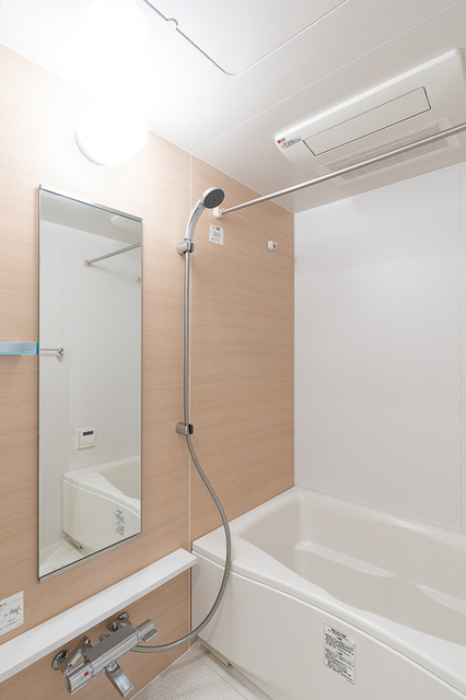 バス・シャワールーム　※写真は同タイプ住戸です。
