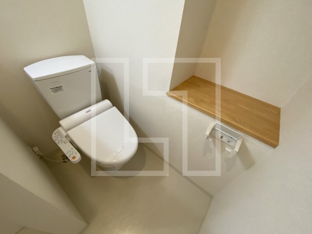 トイレ　フォレステージュ北堀江　温水洗浄便座