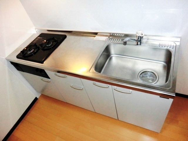 キッチン　２口ガスコンロついてます♪