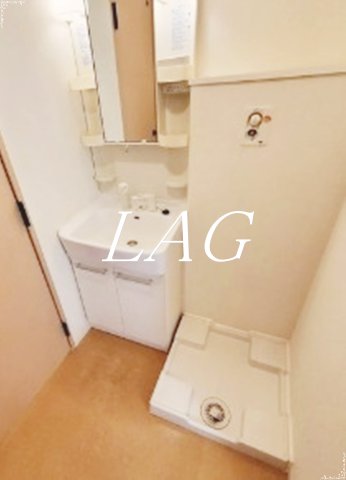 その他設備　室内洗濯機置場です。