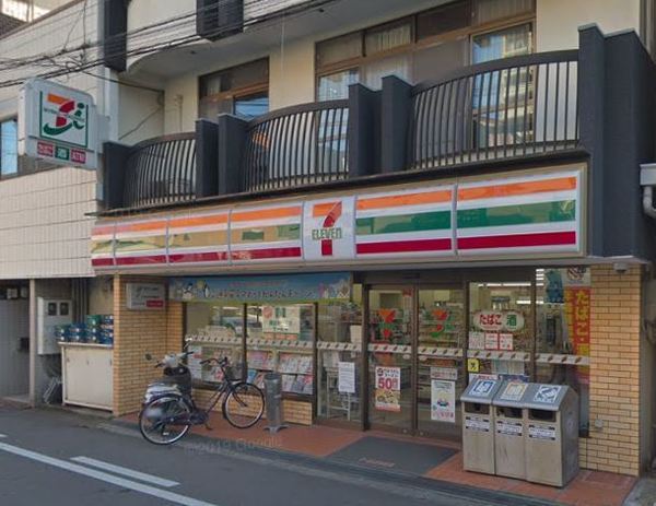 コンビニ　セブンイレブン大阪高殿2丁目店（コンビニ）まで422m