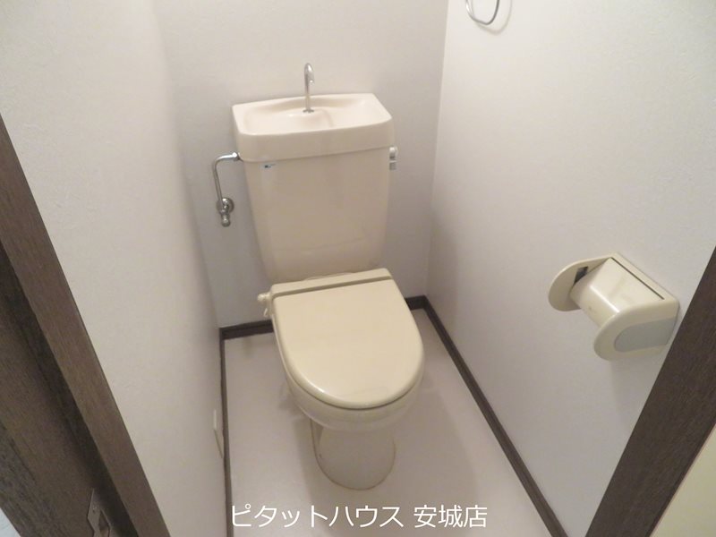 トイレ　参考写真１０５