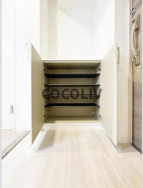 収納　同物件別部屋写真