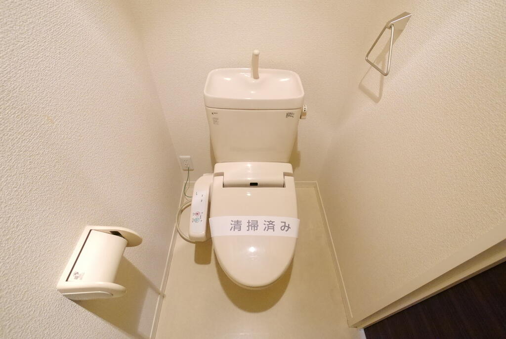 トイレ　※写真準備中のため、前回募集時または別室の写真（パノラマ含む