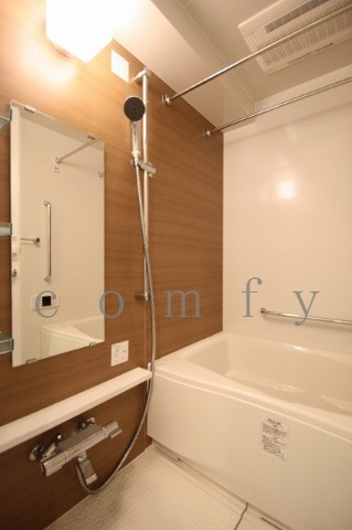 バス・シャワールーム　バス