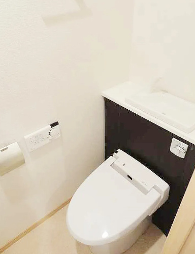 トイレ　ブルーフォレスト