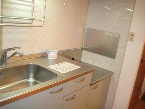 キッチン　※他部屋参照・現況優先