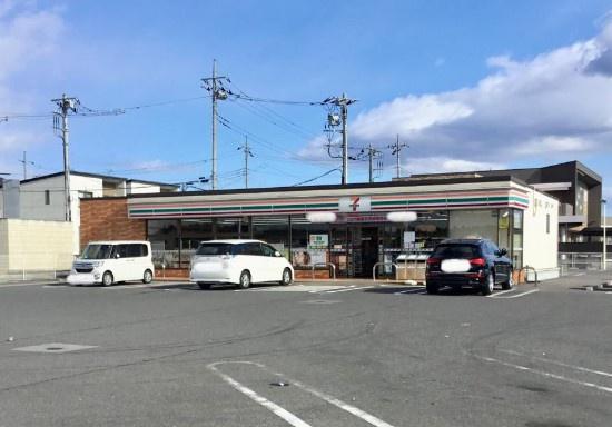 コンビニ　セブンイレブン宇都宮刈沼店（コンビニ）まで742m