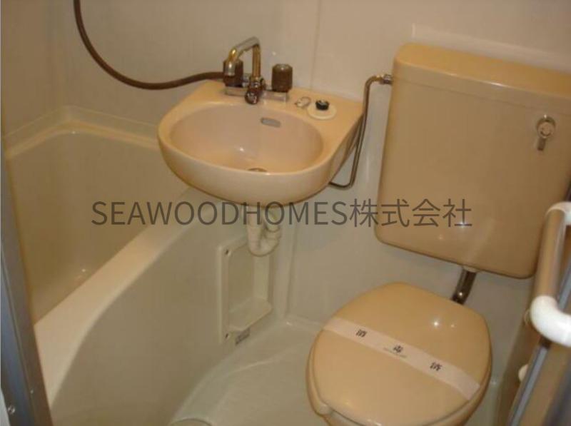 バス・シャワールーム　バストイレ同室