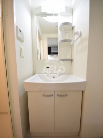 洗面設備　フレイランスNAMBA　PLACE　独立洗面台