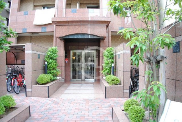 エントランス　ロイヤルヒルＩＩ　エントランス