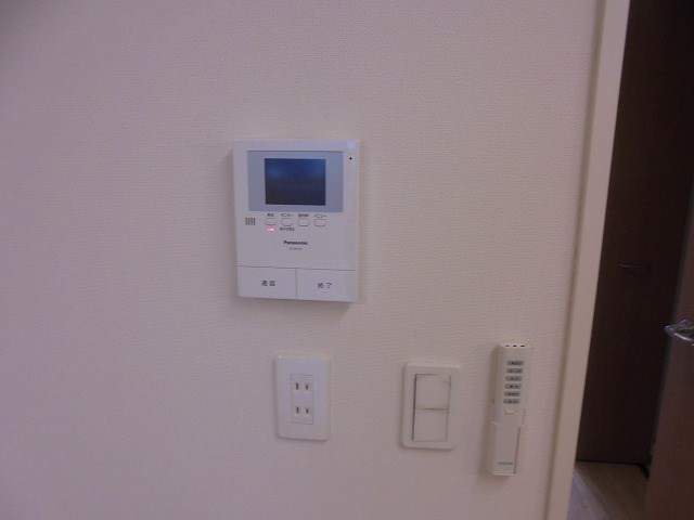 セキュリティ　画像は201号室です（参考）