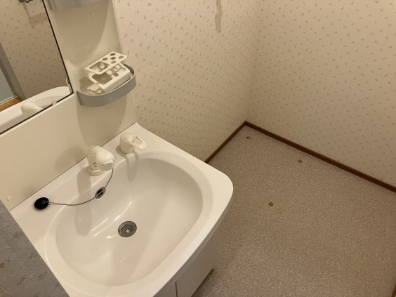 洗面設備　他室参考写真　独立洗面化粧台