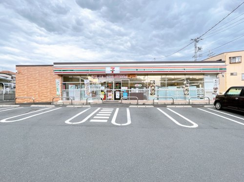 コンビニ　セブンイレブン 富士市浅間上町店（コンビニ）まで860m
