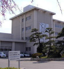 小学校　新潟市立紫竹山小学校（小学校）まで272m