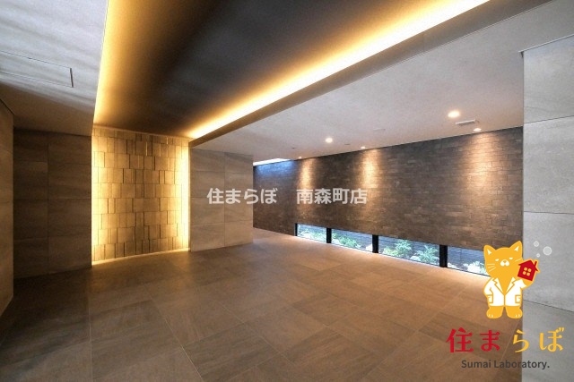 エントランス　共用部の印象も大切に