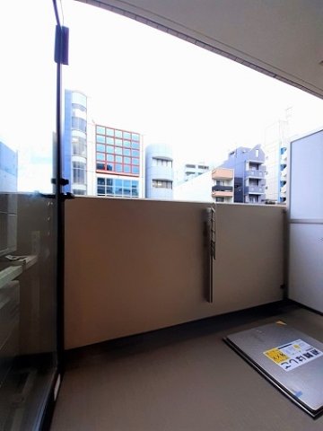 バルコニー　バルコニー付きです