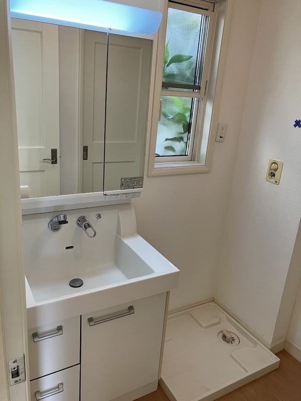 洗面設備　洗面所です