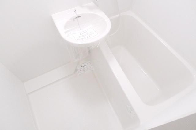 バス・シャワールーム　別部屋参考写真