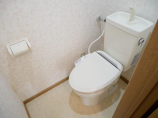 トイレ　トイレ