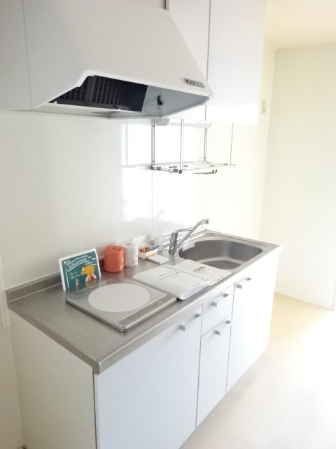 キッチン　写真は308号室です（参考）