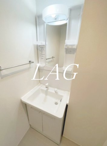 洗面設備　洗面台です。