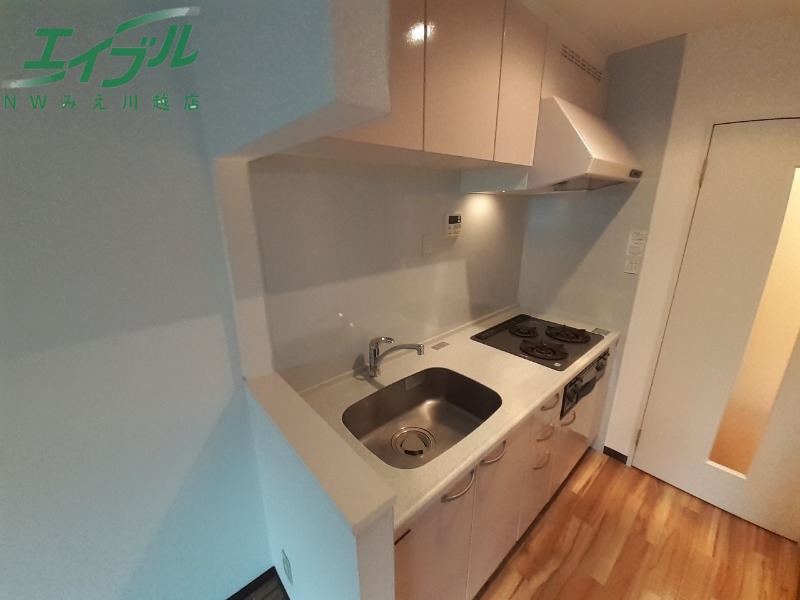 キッチン　同型参考写真