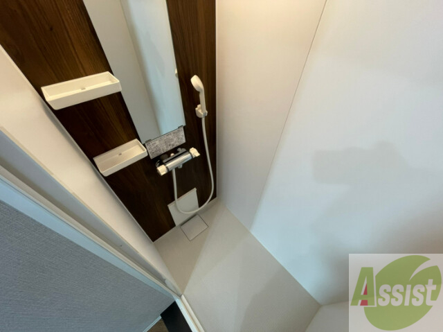 バス・シャワールーム　シャワールームです。疲れを流してさっぱりしましょう。