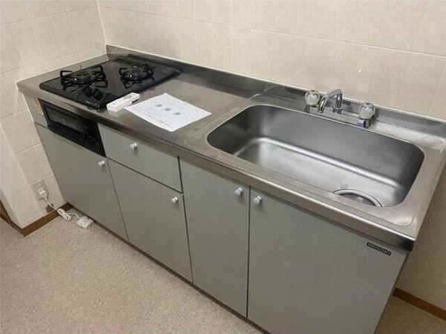 キッチン　※同物件の別の部屋の写真です。