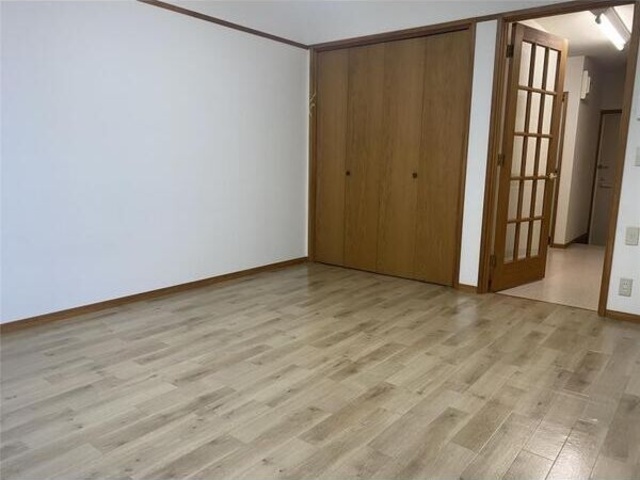 収納　※同物件の別の部屋の写真です。