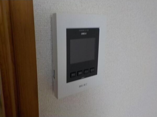 セキュリティ　※同物件の別の部屋の写真です。