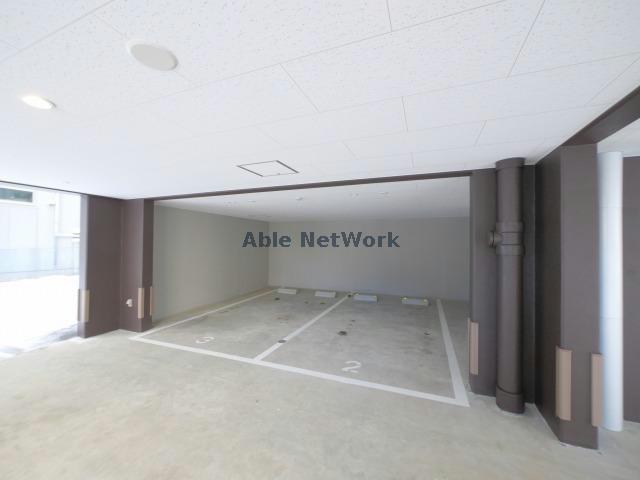 駐車場　駐車場