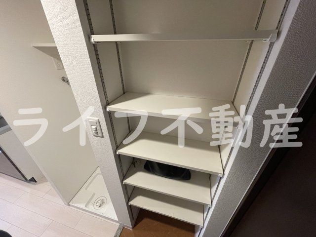 収納　ちょっとした収納スペースも充実しています