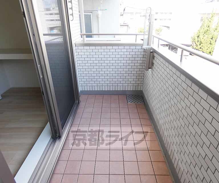 バルコニー　広めのバルコニーです。