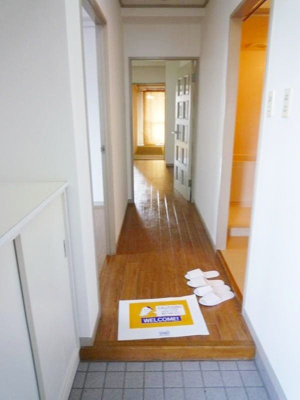 玄関　★お問い合わせはタウンハウジングまで★