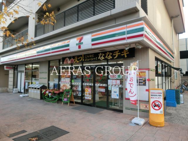 コンビニ　セブンイレブン足立西新井栄町1丁目店（コンビニ）まで508m