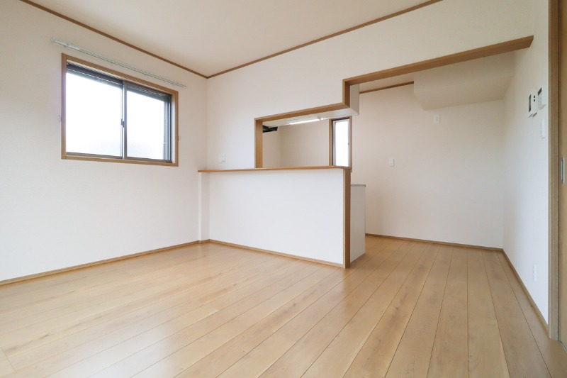 居室・リビング　図面と現状に相違がある場合には現状を優先